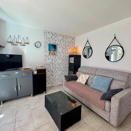 - Cap D'agde Apartment *